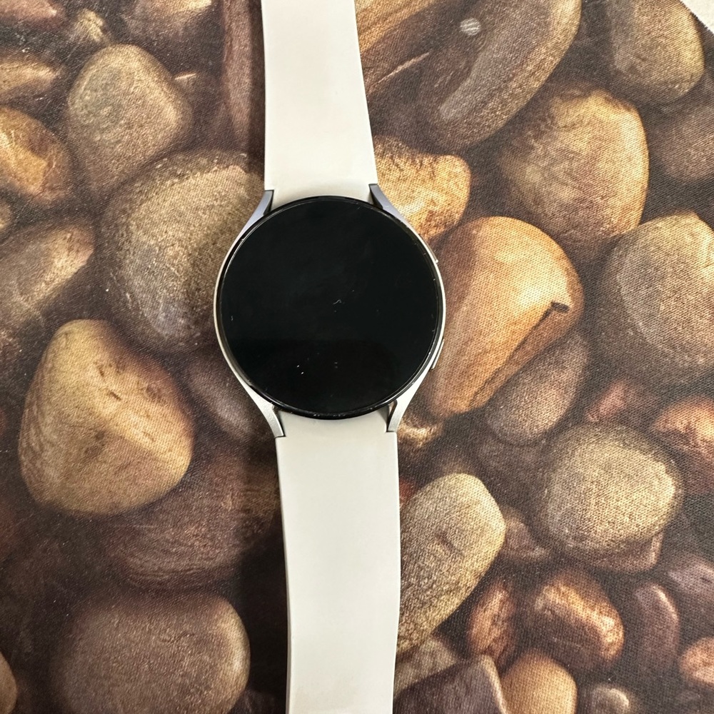 Like new Samsung Galaxy Watch 4